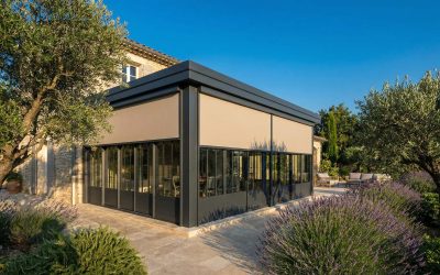 Stores et Protections Solaires pour Véranda dans le Var : Le Guide 2026